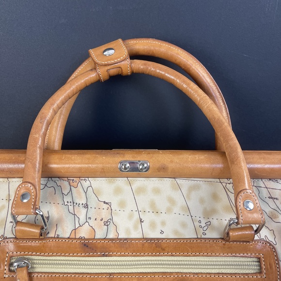 Freds Intl Wanderlust Map Bag With Leather Top Handles - Picture 6 of 16